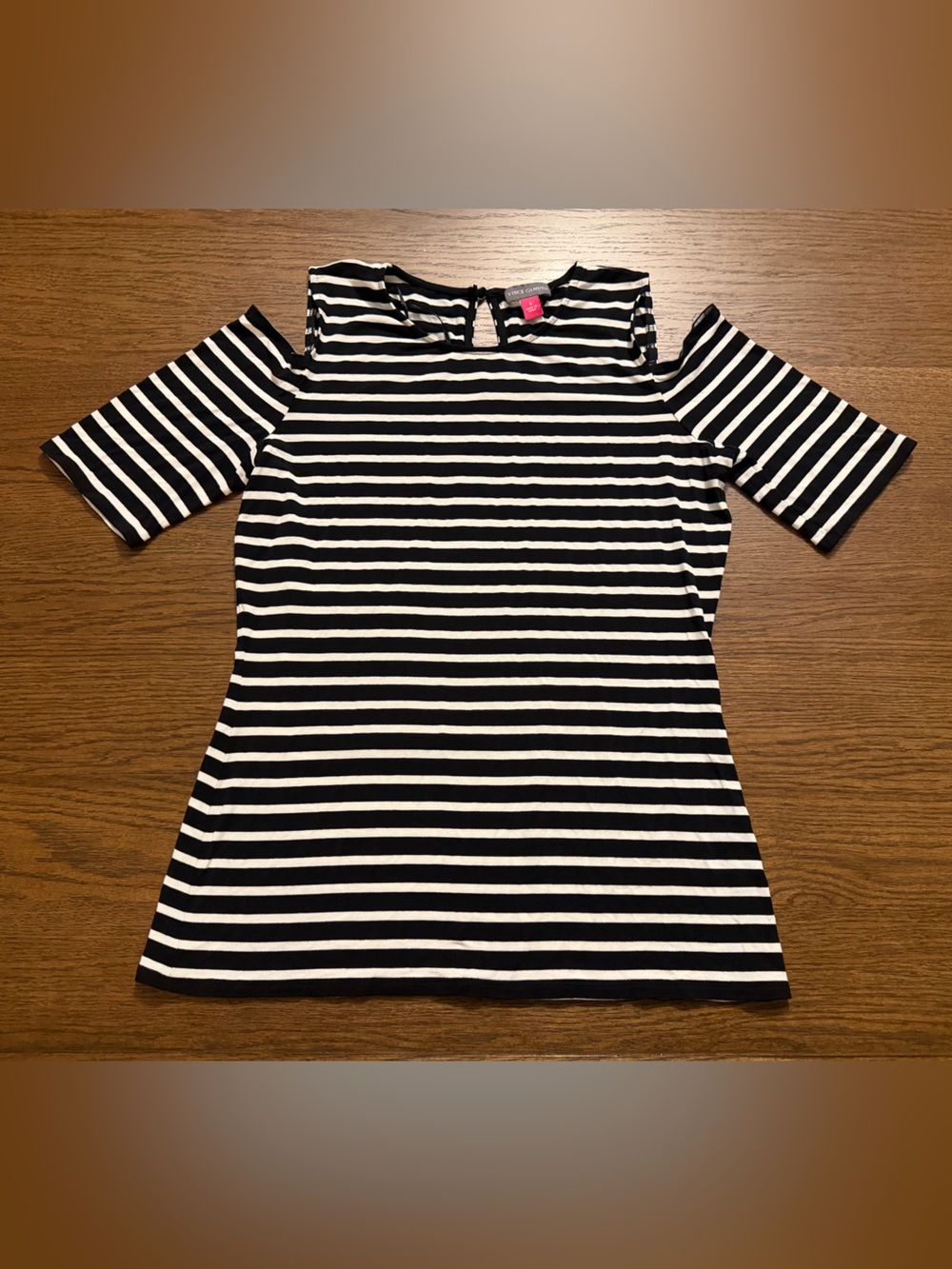 Vince Camuto Black and White Striped Cold-Shoulder Short Sleeve Tee